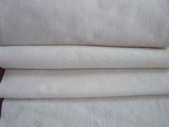 山東短纖針刺土工布廠家 高品質(zhì)防水材料的現(xiàn)貨之選